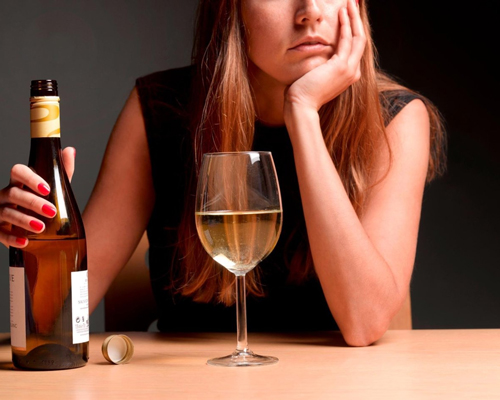 Анонимное лечение женского алкоголизма в Сатке